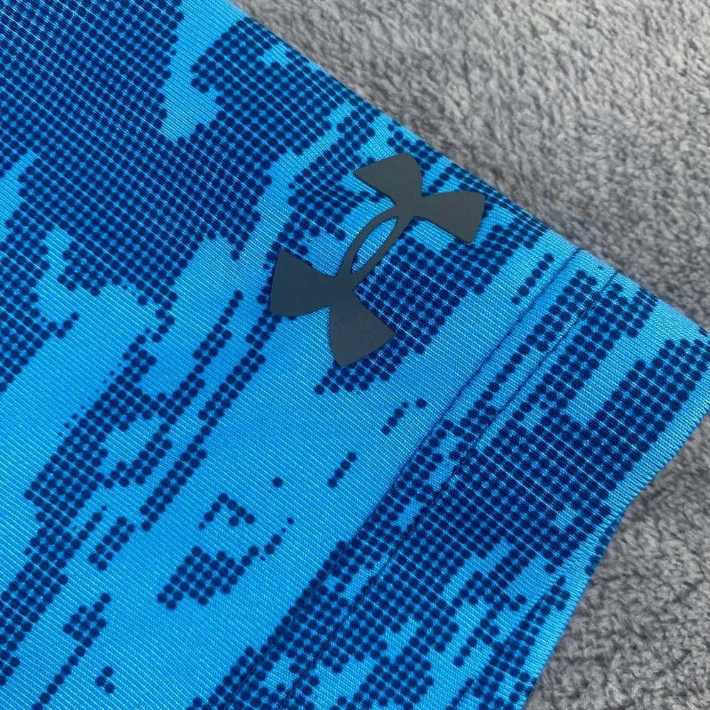 Under Armour Men XL Polo Shirt Blue HeatGear Loose Fit Short Slv‎ Digital Print